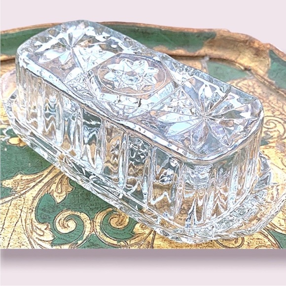 Anchor Hocking Glass Butter Dish - Picture 3 of 10